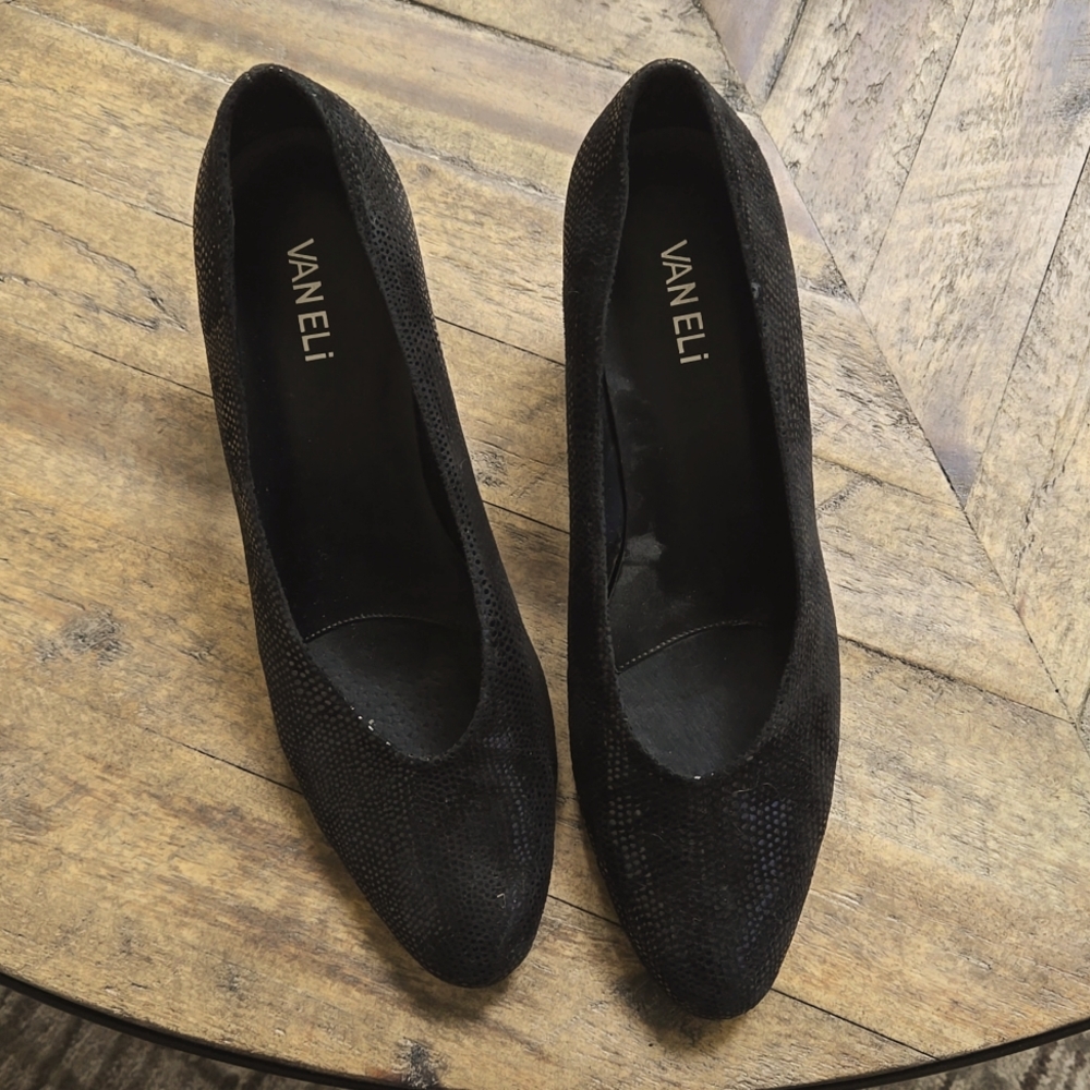 Vaneli Dayle Pump, Color Black, Size 10